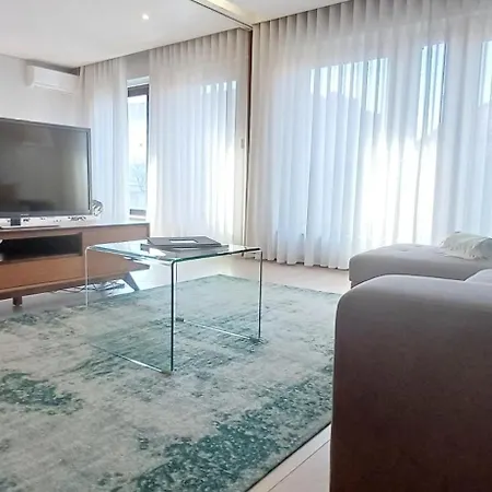 Casa Do Teatro Downtown Apartment *