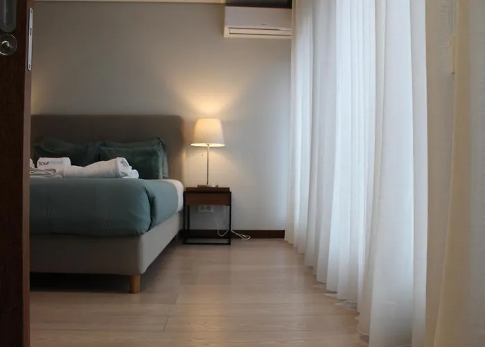 Casa Do Teatro Downtown アパート ポルト